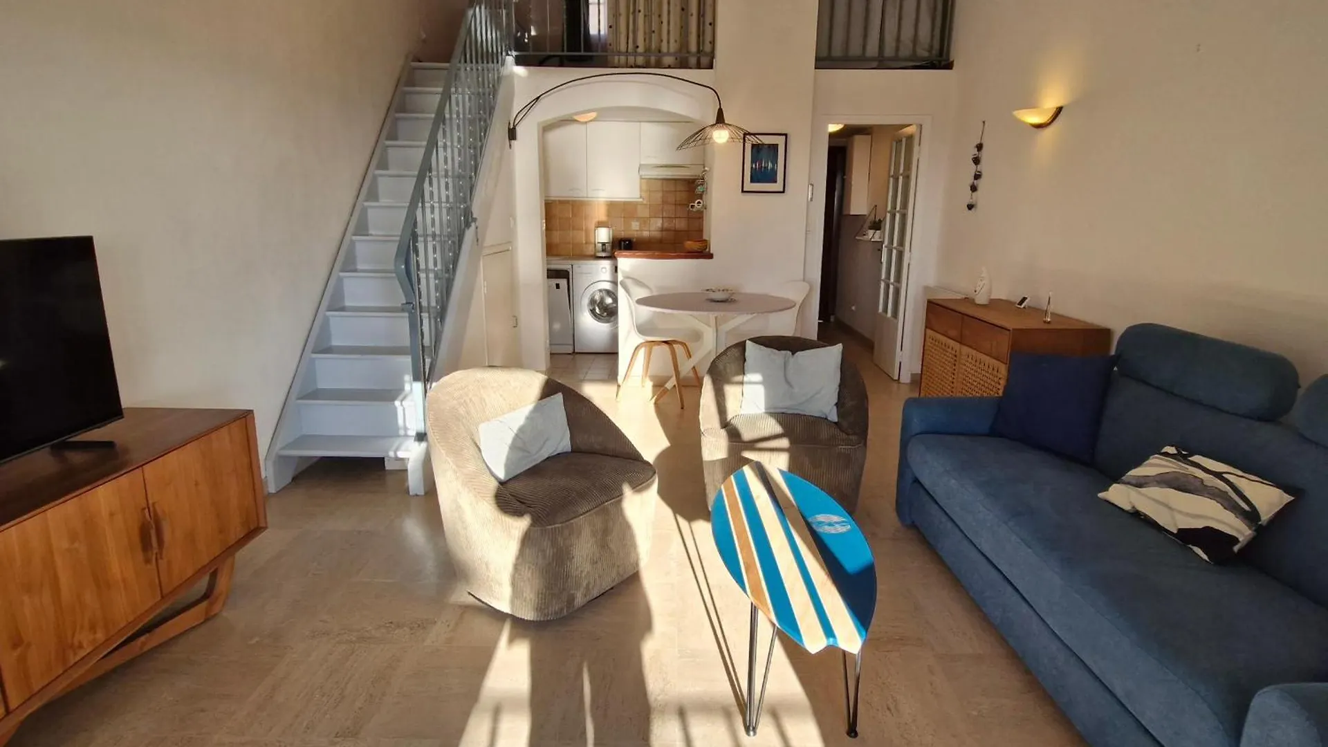 Apartment Appartement Avec Mezzanine, Piscine, Parking Et Pres De La Mer A Sainte-Maxime - Fr-1-780-81 France